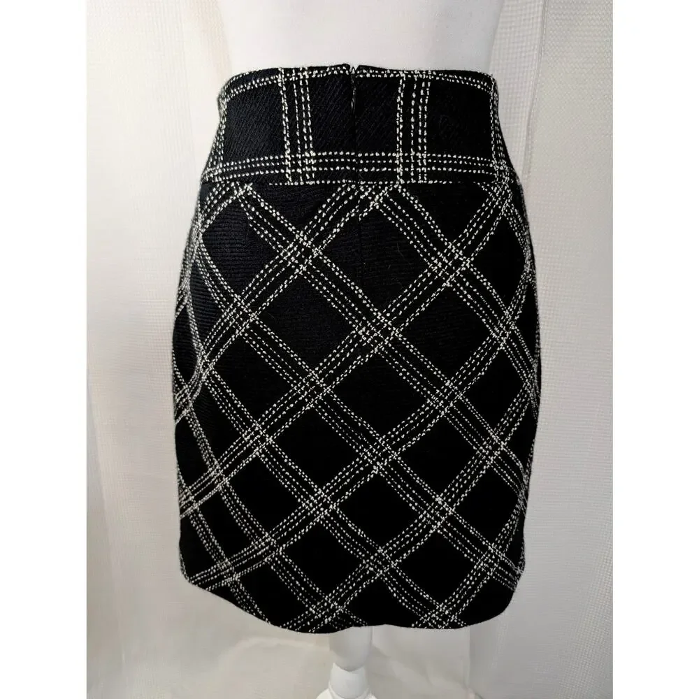 ANN TAYLOR LOFT! RICH BLACK & WHITE PLAID, WIDE WAISTBAND PENCIL STYLE SKIRT! 6 - Picture 7 of 10